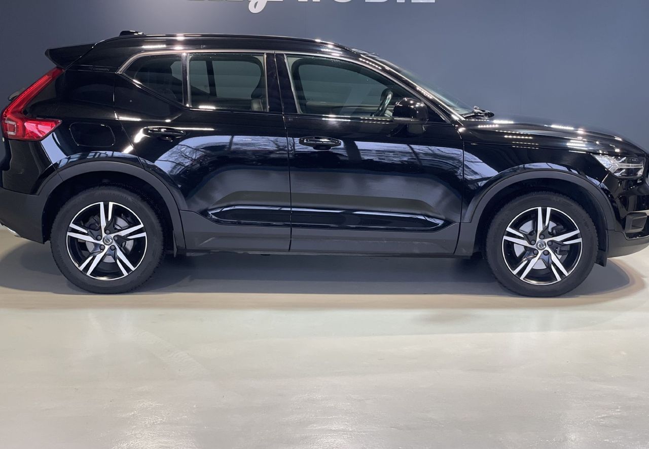Zunanja slika - Volvo XC40 - D4-AWD-R-DESIGN-PANO-NAVI-ACC-MEMORY-HARMAN-360KAM - 6