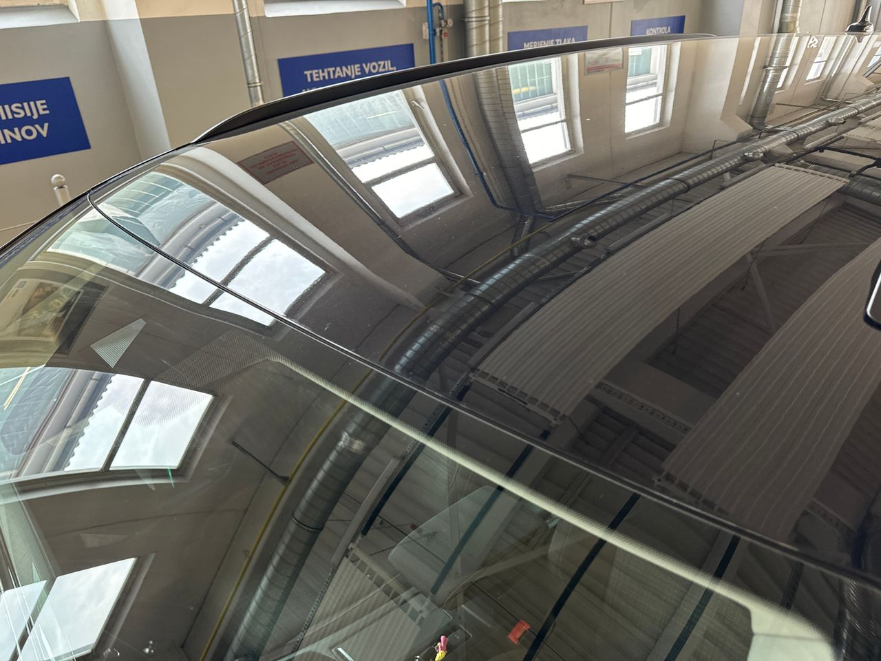 Slika poškodbe - VW Passat - VW - 33