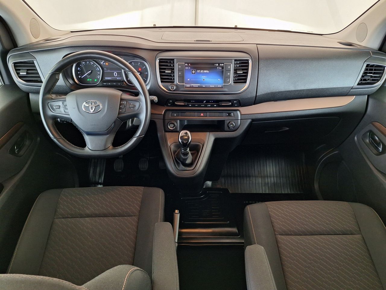 Zunanja slika - Toyota Proace - 2.0 D-4D Family Medium•KAMERA•PARK.SENZORJI•SLO• - 4