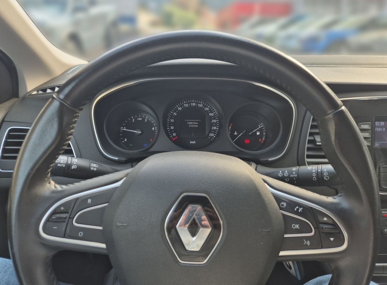 Zunanja slika - Renault Mégane - Megane GRANDTOUR dCi 110 BUSINESS-SLO-1.LAST-SAMO 138TKM - 10