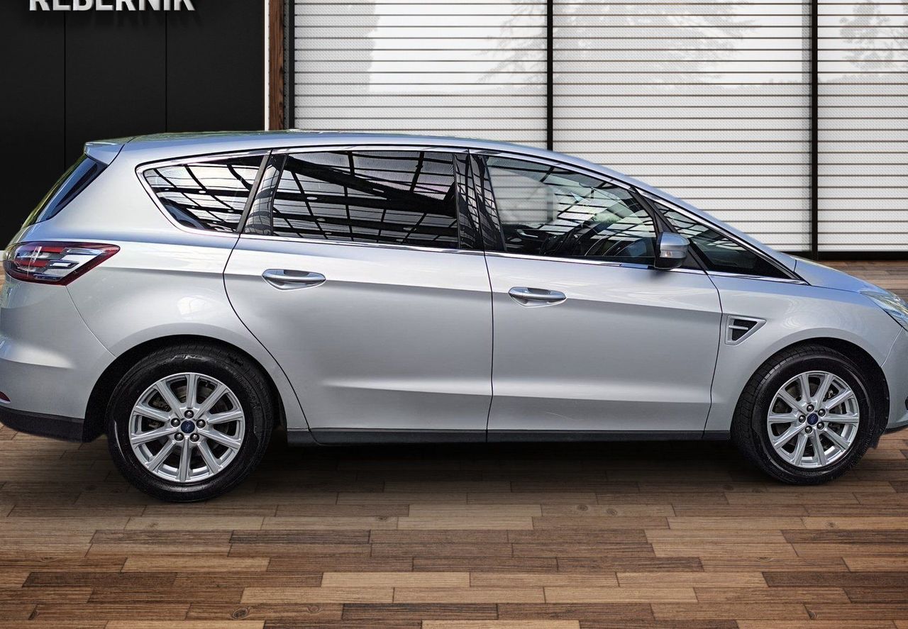 Zunanja slika - Ford S-MAX - TITANIUM 2.0 TDCi 150PS A6-2.LAST-KAM-PDC-DAB - 3