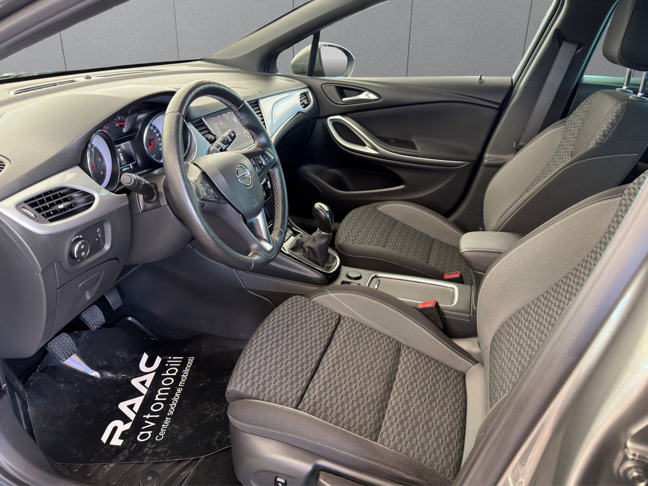 Zunanja slika - Opel Astra - 1,5 D  Light - 6