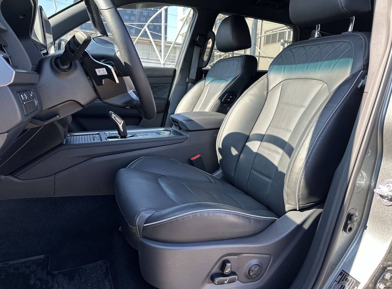 Zunanja slika - KG Mobility Rexton - 2.2 XDI LIMITED+ 4x4 AT - 10