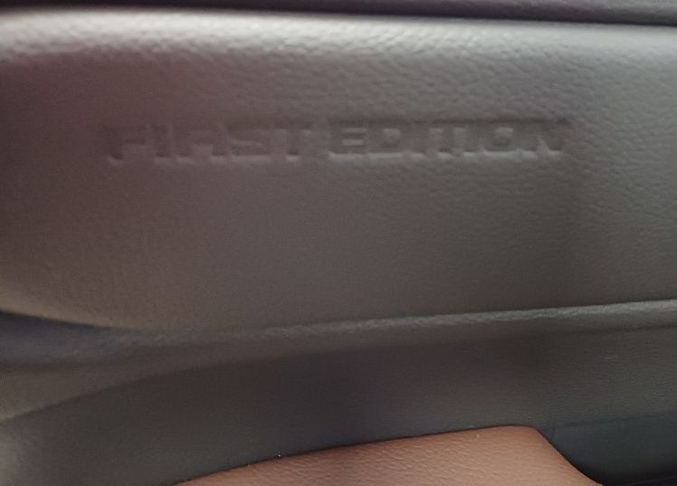 Zunanja slika - Toyota Land Cruiser - FIRST EDITION - 5