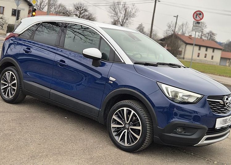 Zunanja slika - Opel Crossland X - 1.2 T AUT. 110ks INNOVATION °1. lastnik °kamera - 2