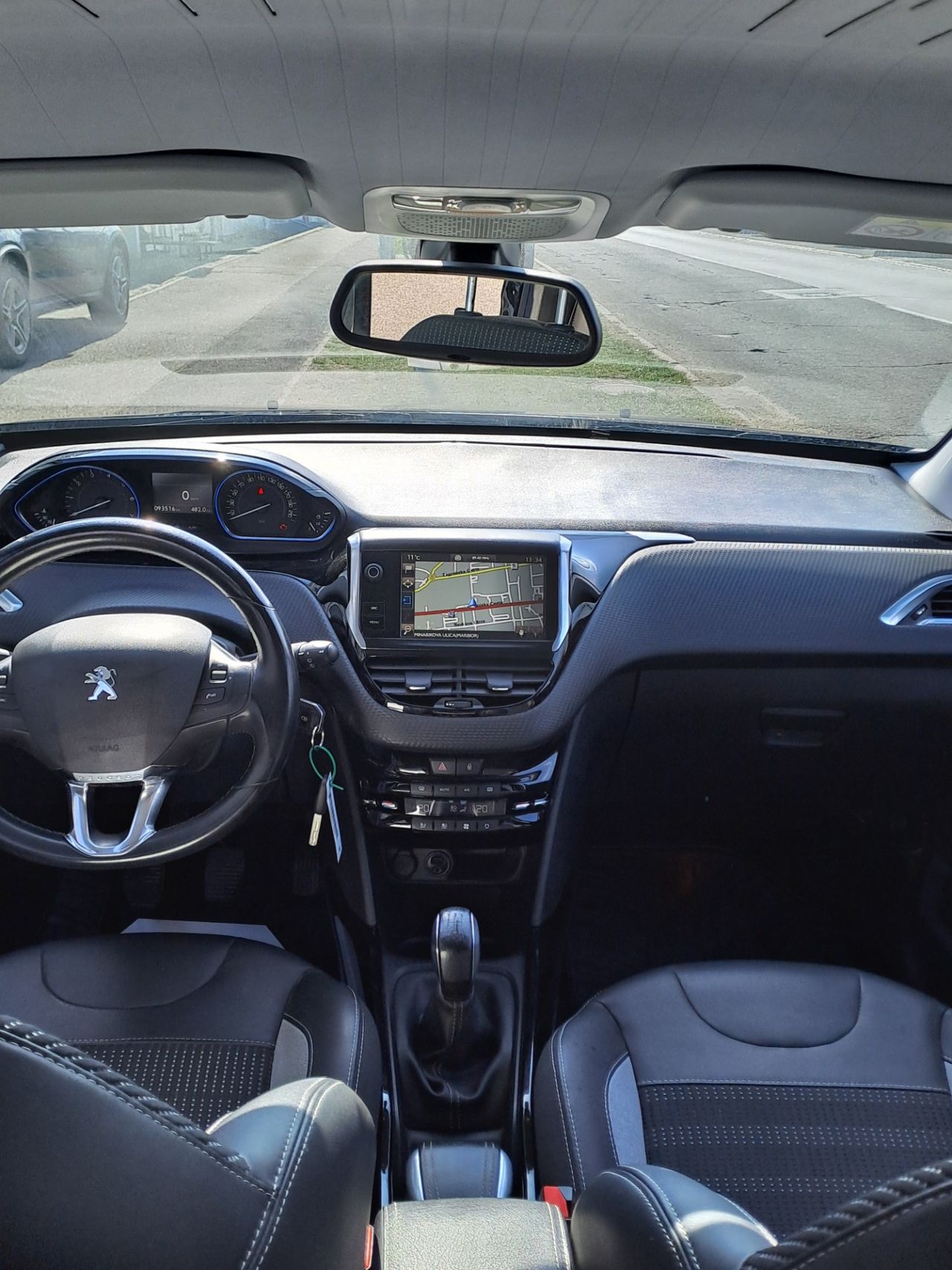 Zunanja slika - Peugeot 2008 - Allure 1,2 PureTech - 5