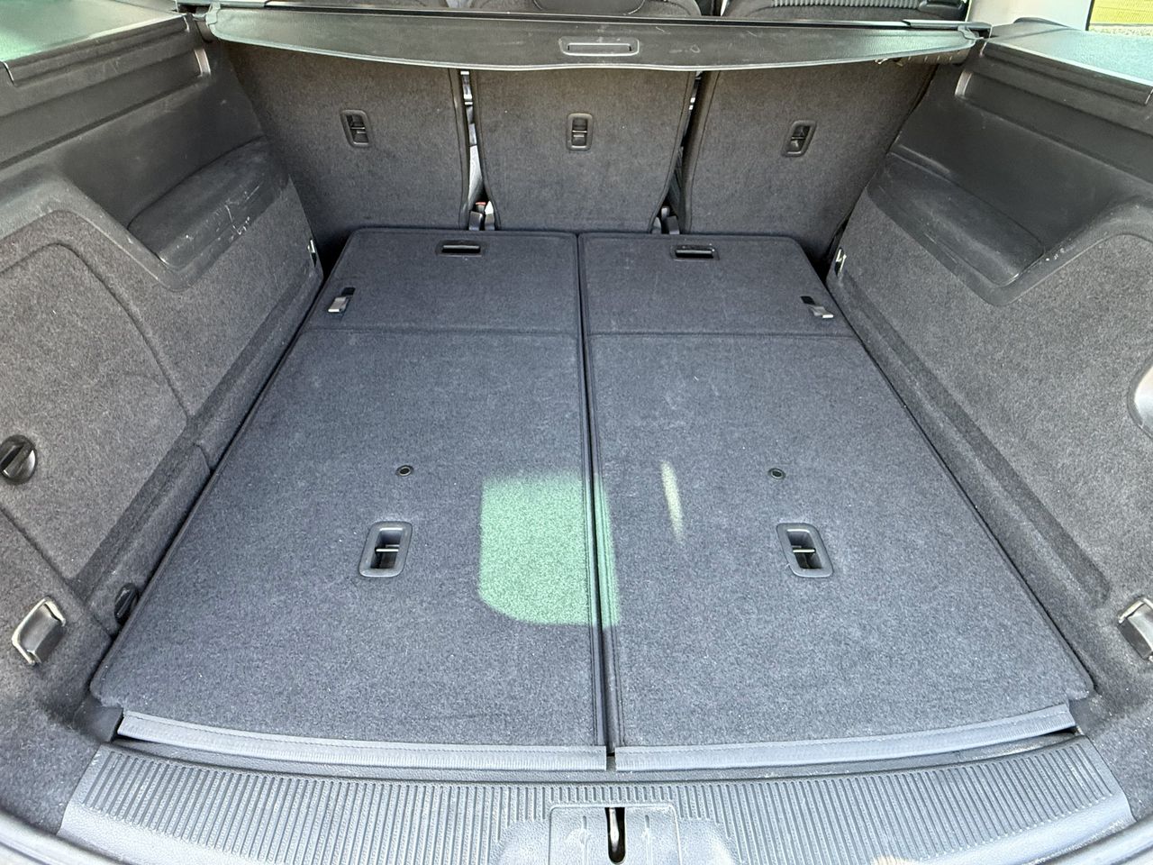 Notranja slika - Seat Alhambra - 2,0 TDI Ecomotive Style Advanced - 8