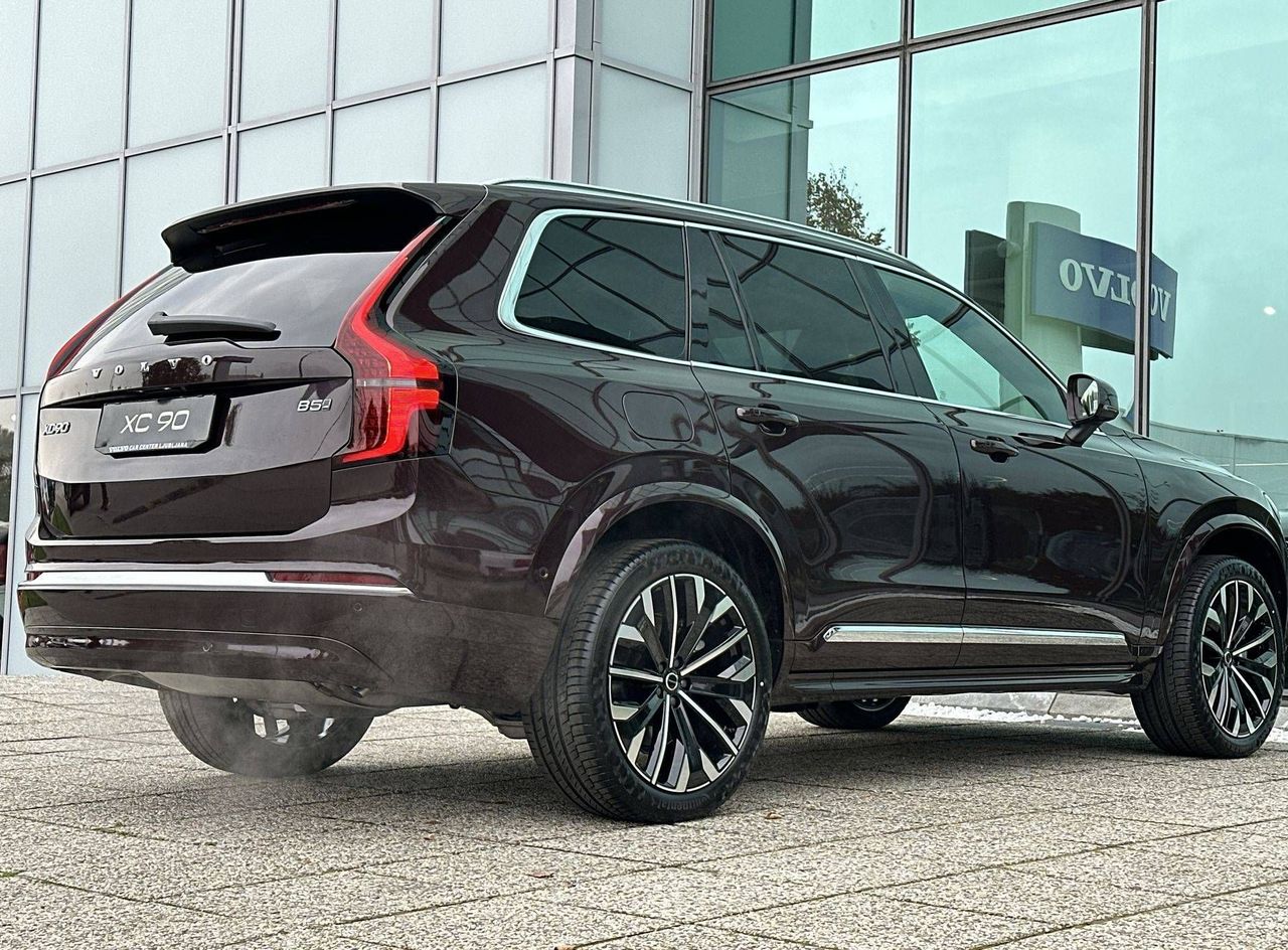 Zunanja slika - Volvo XC90 - B5 AWD Ultra Bright Avt. 7s AT AWD - 4