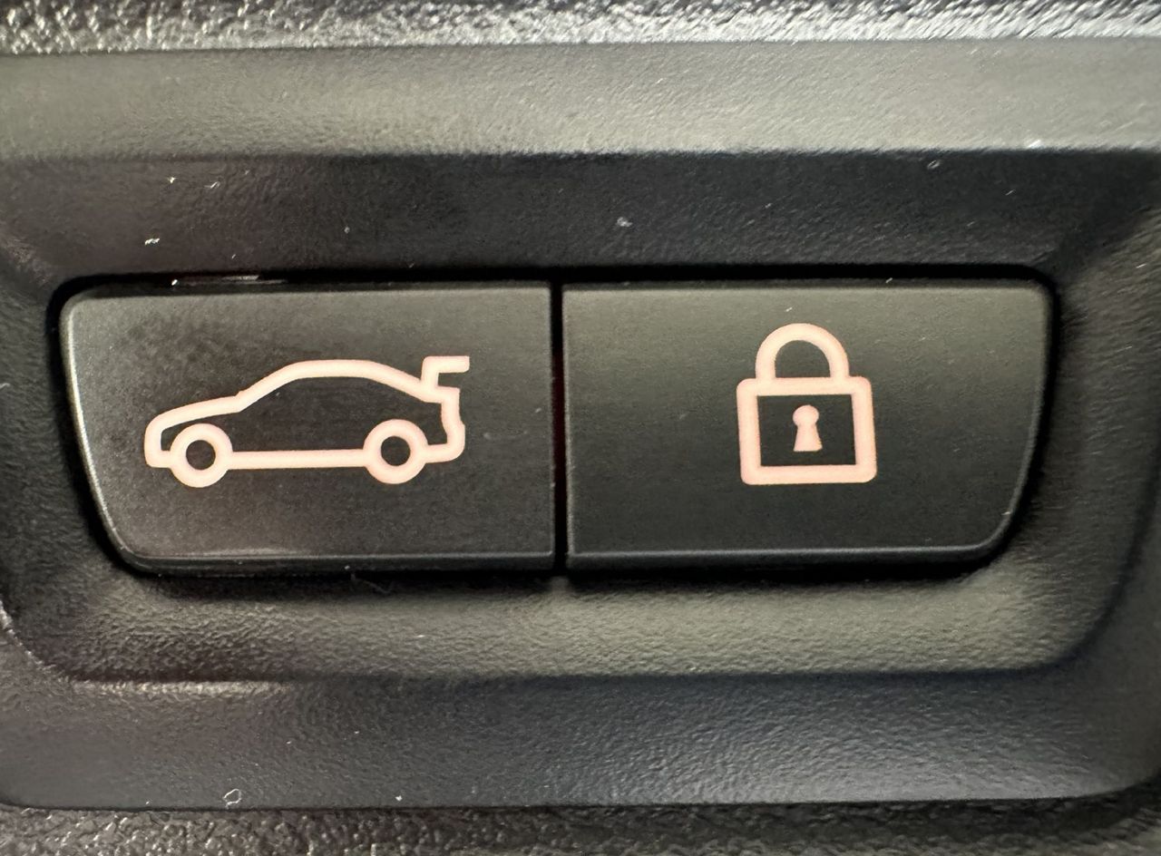 Zunanja slika - BMW Serija 3 - Touring: 330d Avt. M paket.KAMERA.USNJE.LED.SAMO 68.000 - 19