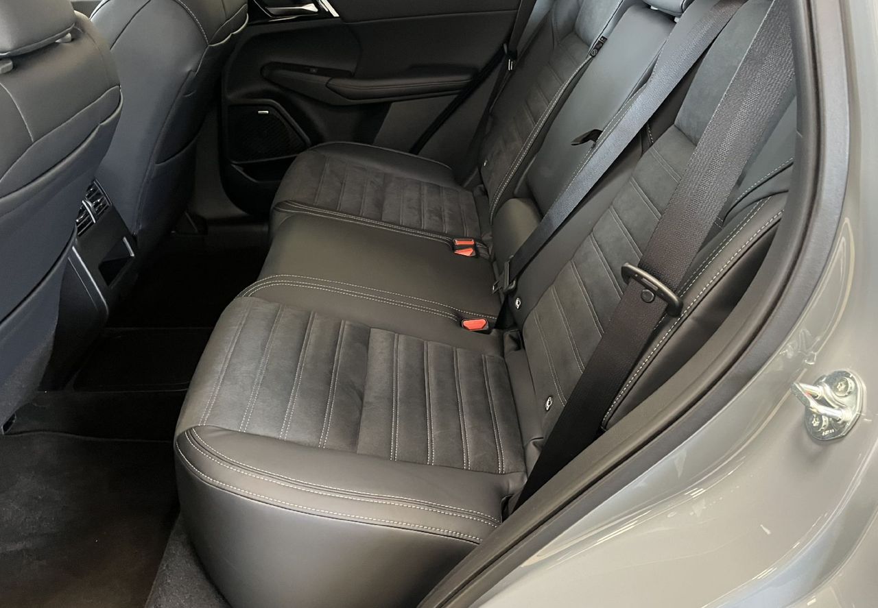 Zunanja slika - Mitsubishi Outlander - 2.4 PHEV Intense Auto - 7.000 EUR AKCIJA - - 10