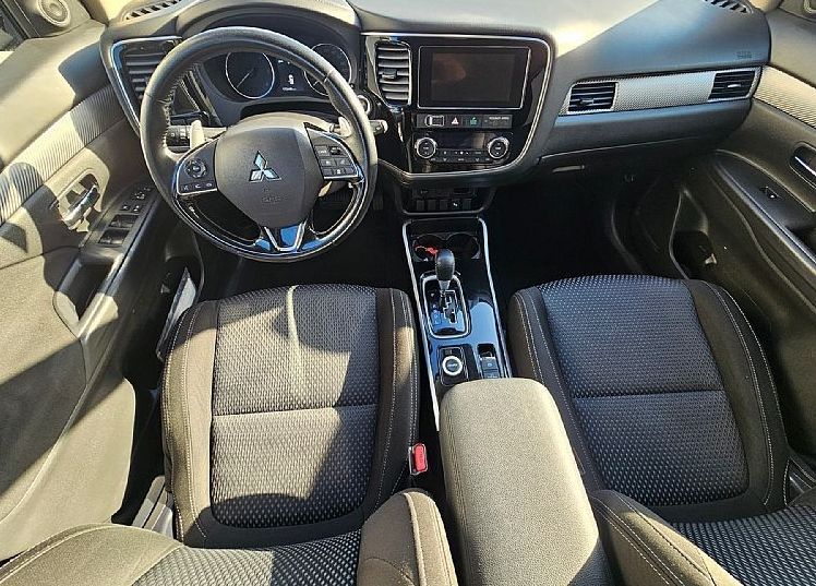 Zunanja slika - Mitsubishi Outlander - 2.2 DI-D -AUT-4WD INSTYLE+ 7 sed.-LED NAVI-KAMERA- - 5