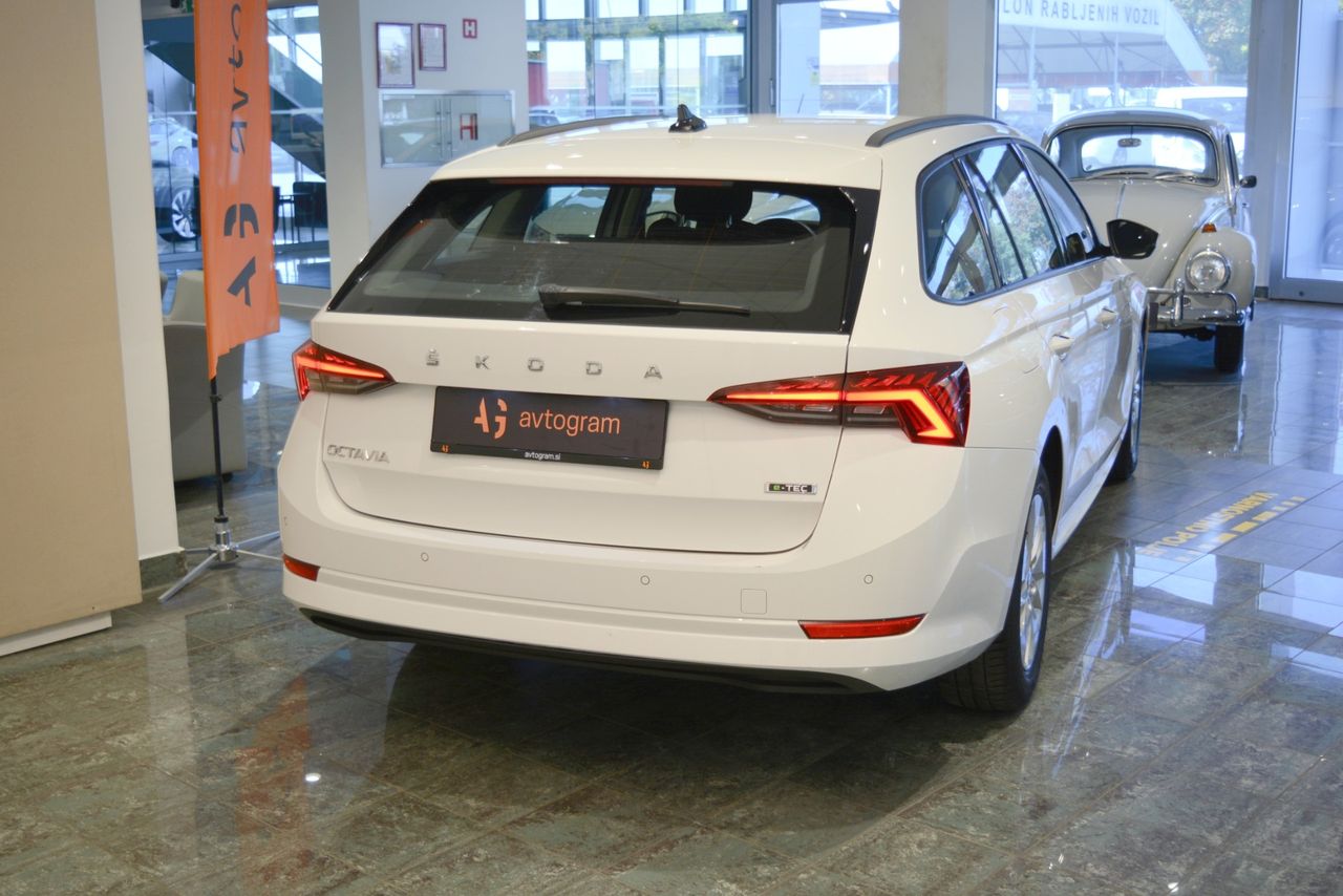 Zunanja slika - Škoda Octavia - Octavia - 4