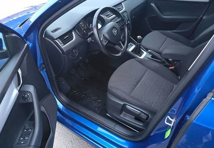 Zunanja slika - Škoda Octavia - 1.6 TDI Family 81 kW NAVIGACIJA PARK-SENZORJI - 5