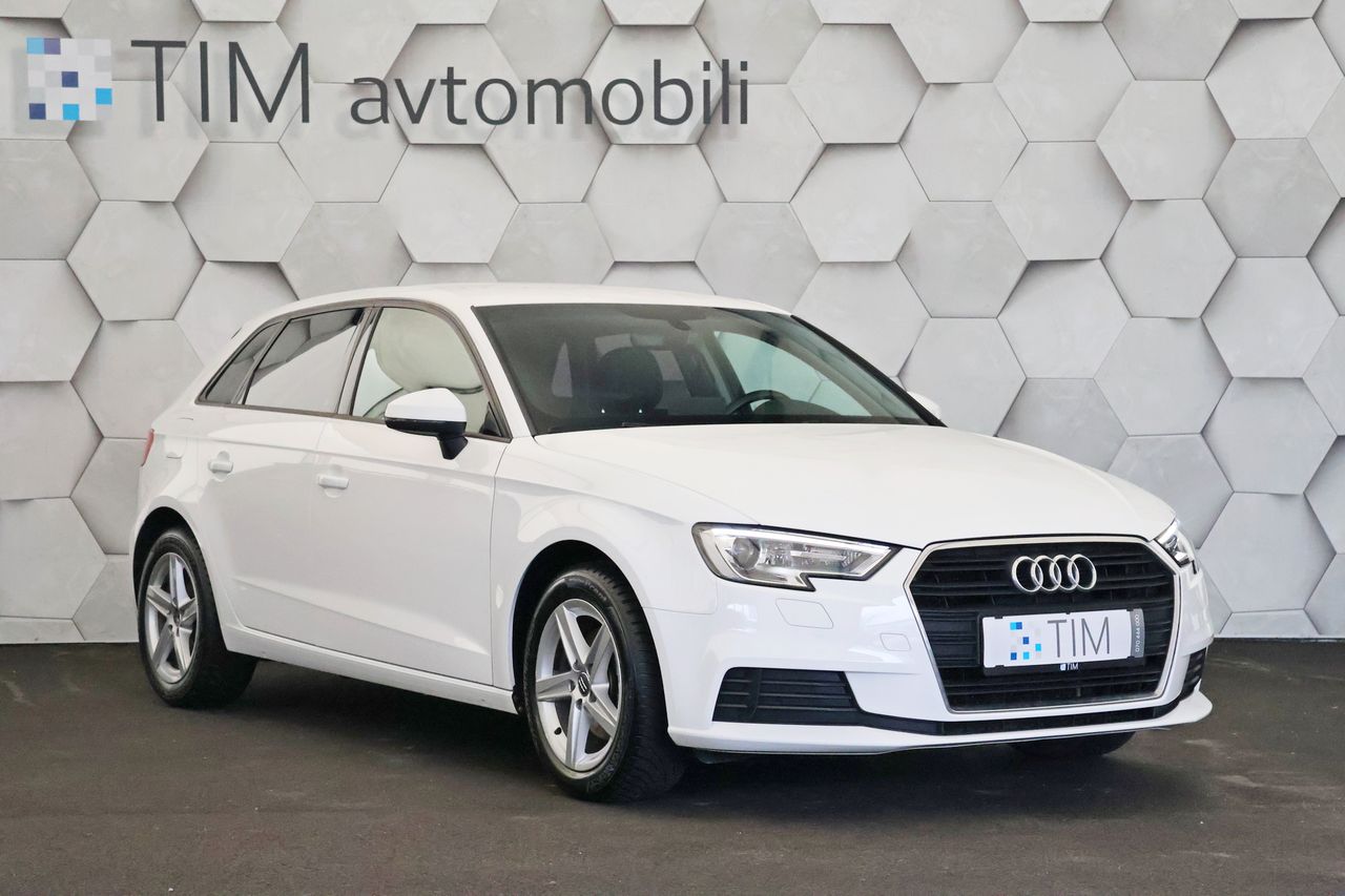 Zunanja slika - Audi A3 - 1.0 TFSI Design 115KM - 2