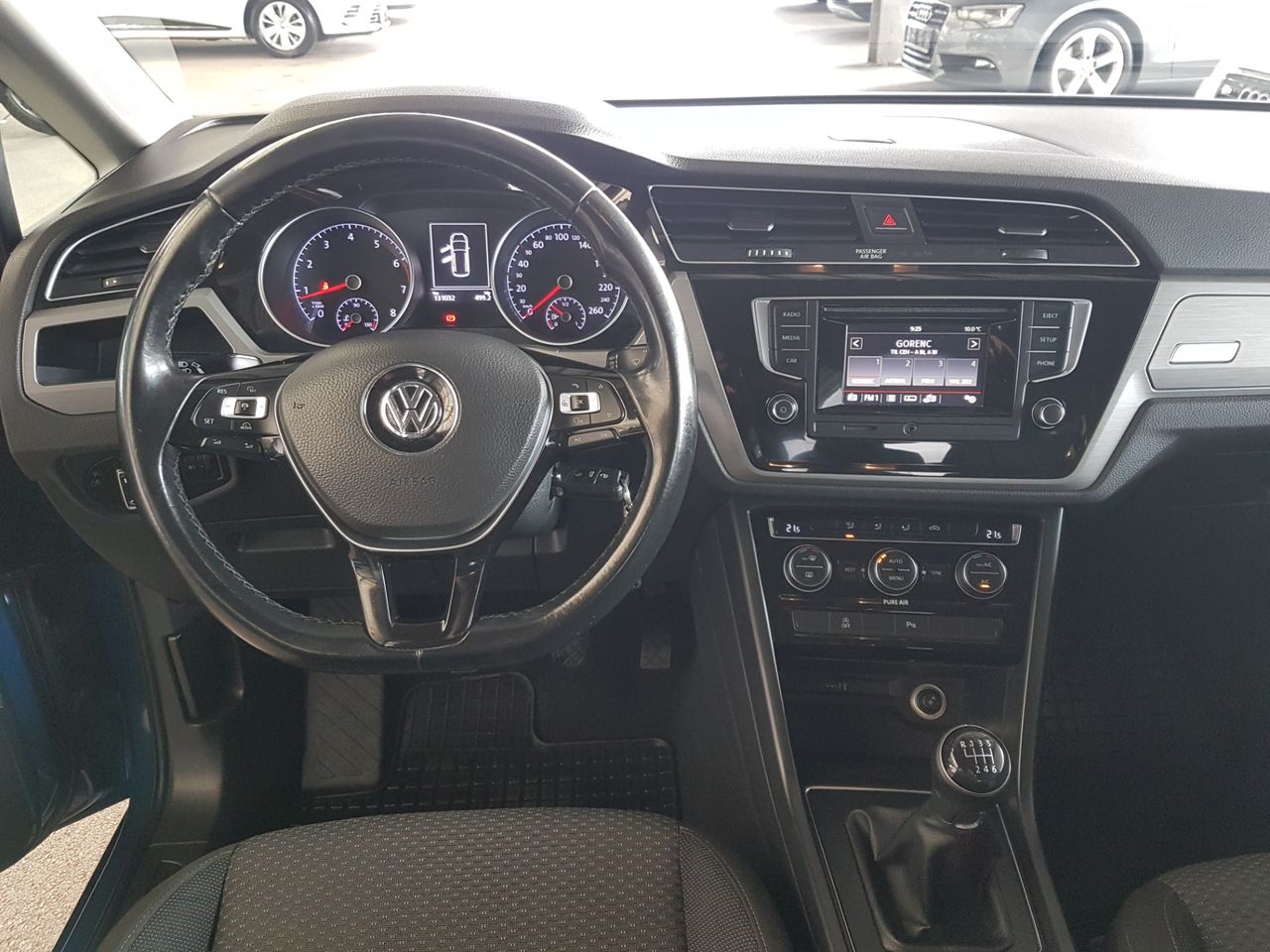 Zunanja slika - VW Touran - 1,2 TSI Comfortline - 10