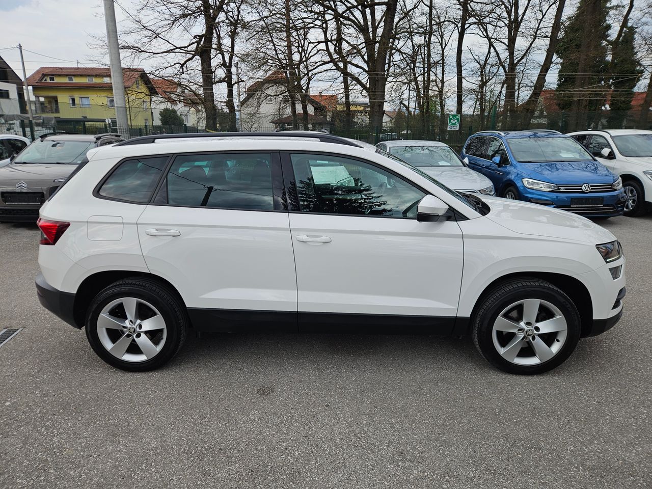 Zunanja slika - Škoda Karoq - 1,6 TDI Ambition - 7