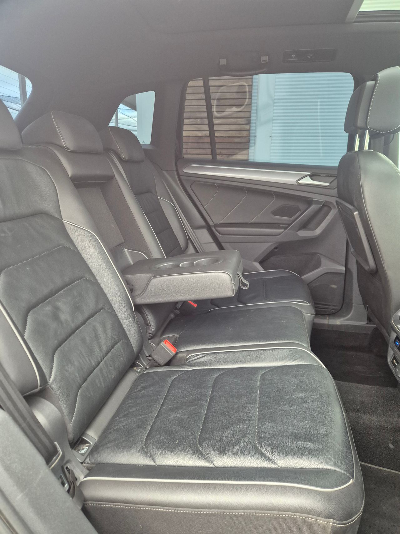 Notranja slika - VW Tiguan - 4motion 2,0 TDI BMT Highline DSG - 9