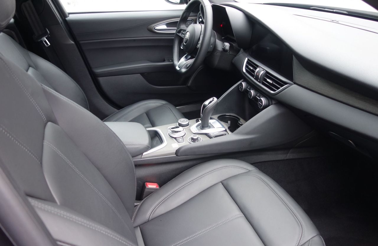 Zunanja slika - Alfa Romeo Giulia - 2.0 Turbo 280 Ti AT8 Q4 - 5