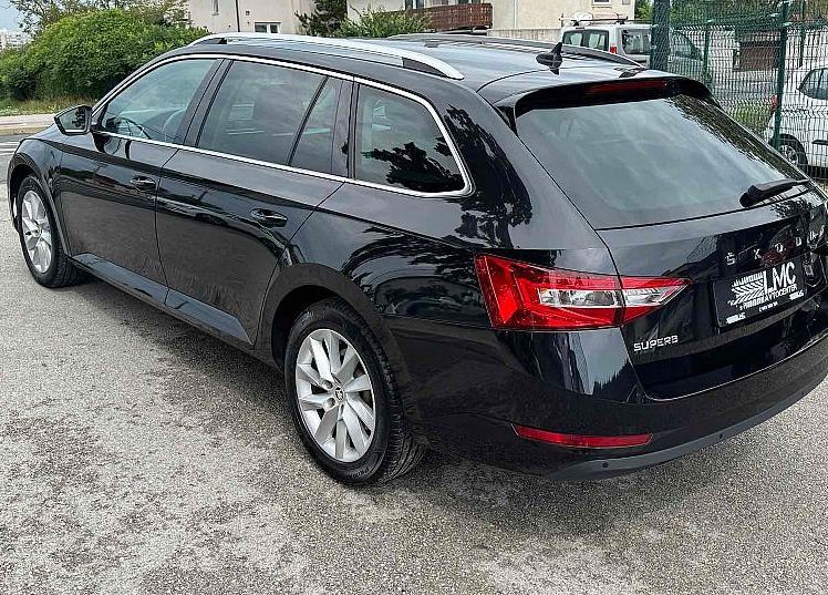 Zunanja slika - Škoda Superb - 2.0 TDI 150ks °FULL LED° °NAVIGACIJA° °KAMERA° - 7