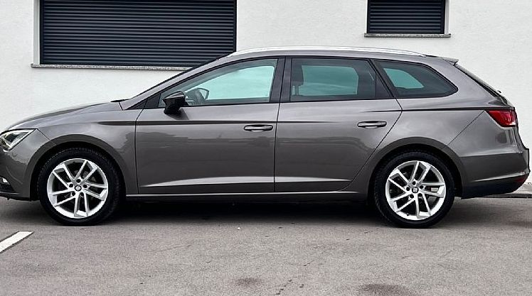 Zunanja slika - Seat Leon - 1.6 TDI+SLO+ALU+NAVI+PDC+LED - 5