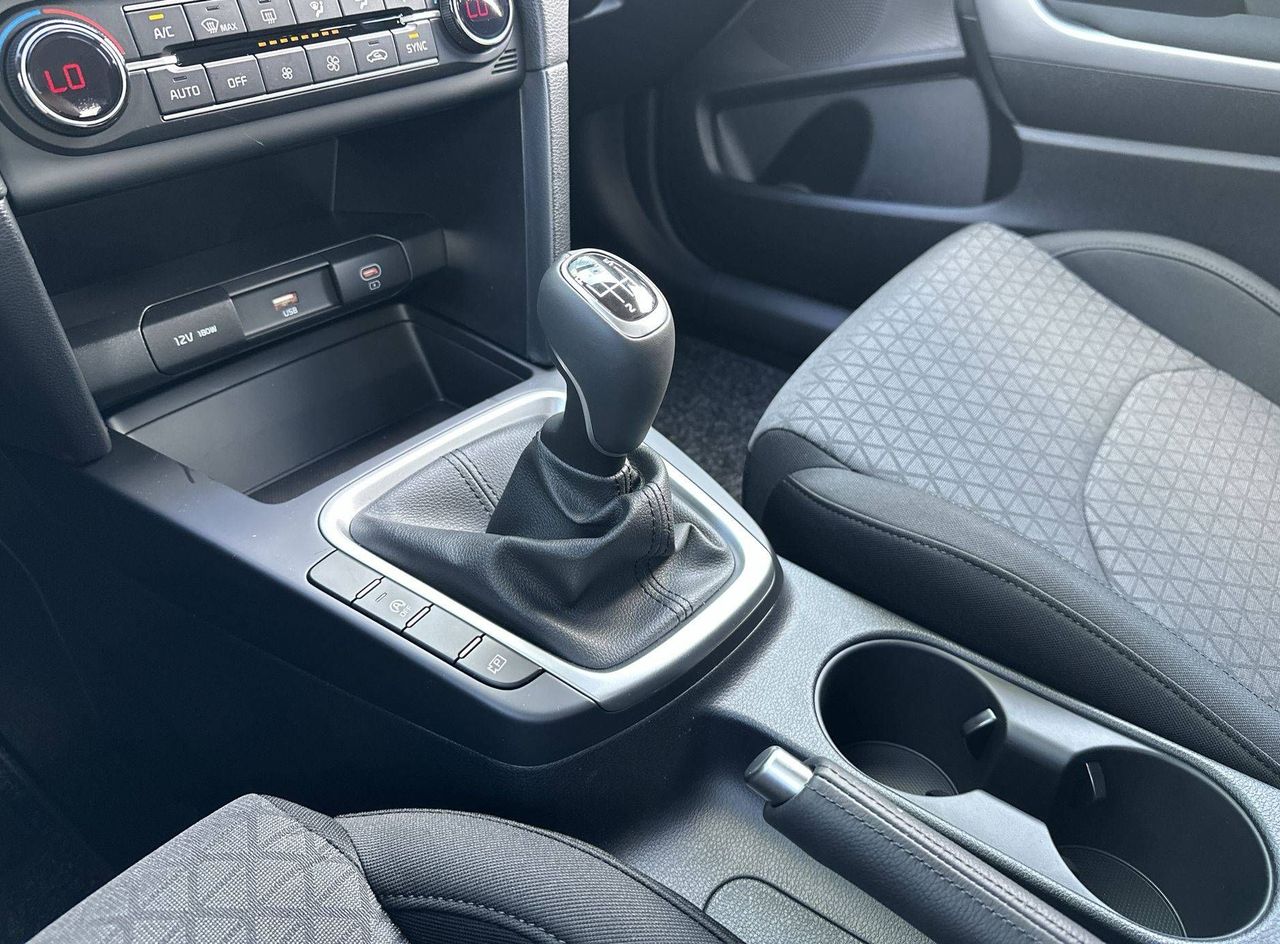 Zunanja slika - KIA Ceed - SW 1.5 T-GDi LX Champion+ ISG. MT... - 18