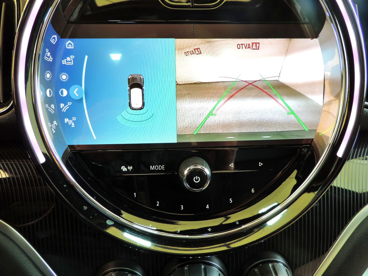 Zunanja slika - MINI Countryman - 2.0 150  Cooper D Avt. PANORAMA-USNJE-KAMERA.. - 16