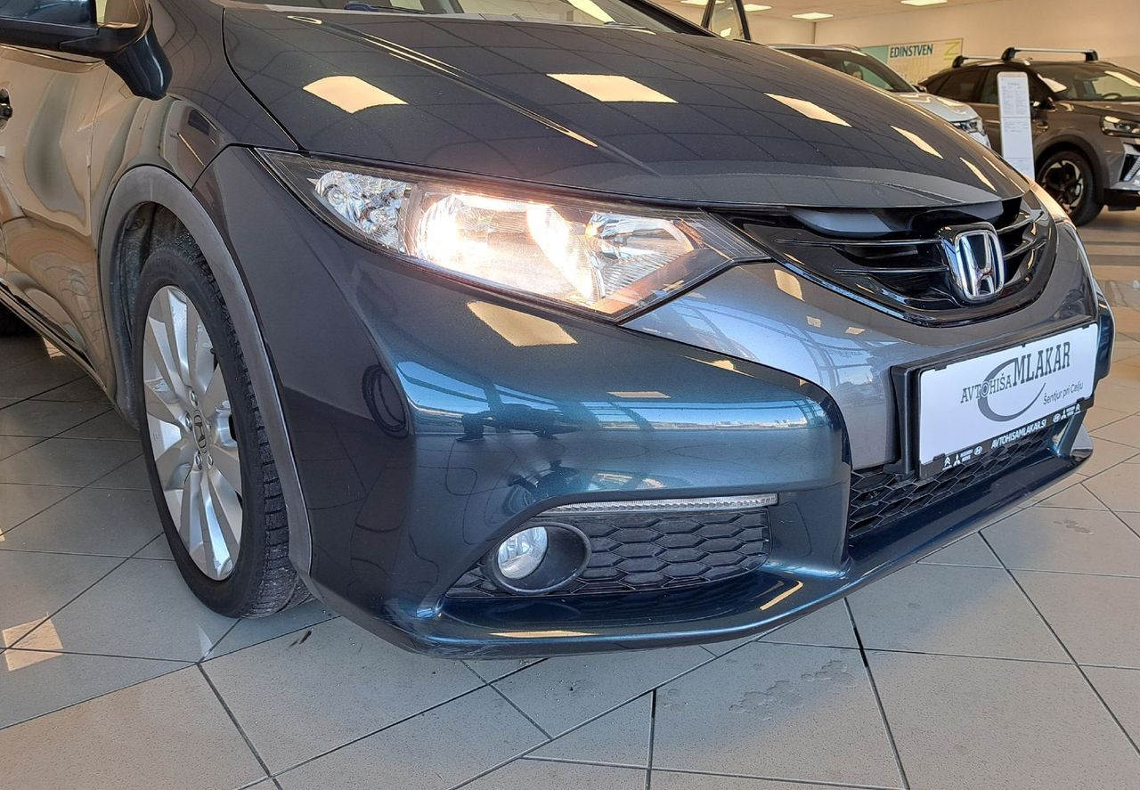 Zunanja slika - Honda Civic - 1.6 i-DTEC Sport - 15