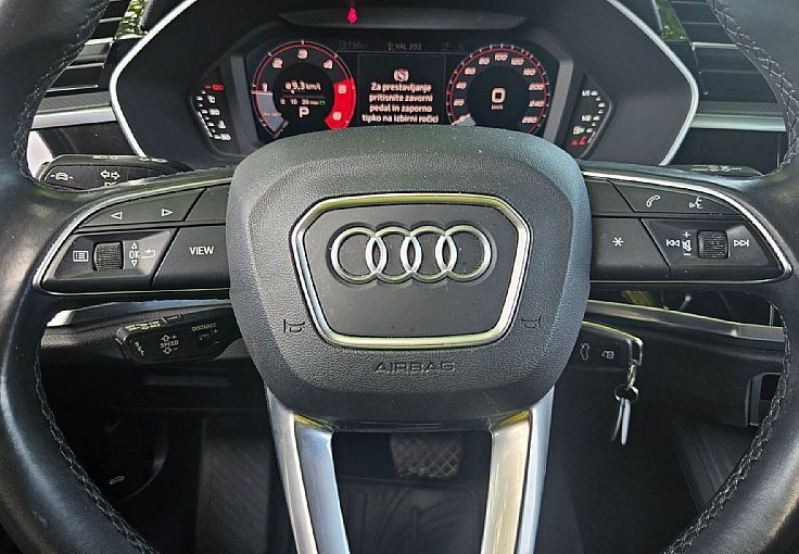 Zunanja slika - Audi Q3 - 35 TDI 150ks °S-TRONIC°°LED° °VIRTUAL° ALU - 11