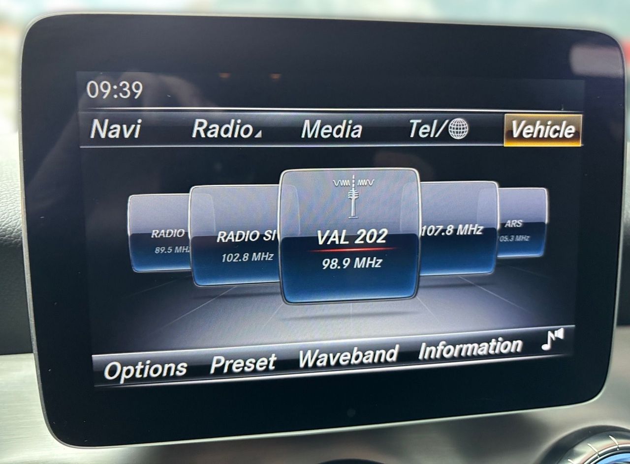 Zunanja slika - Mercedes-Benz CLA-Razred - CLA Shooting Brake CLA 200 d 4MATIC-URBAN-LED-NAV-VK-KAMERA-LEP - 19