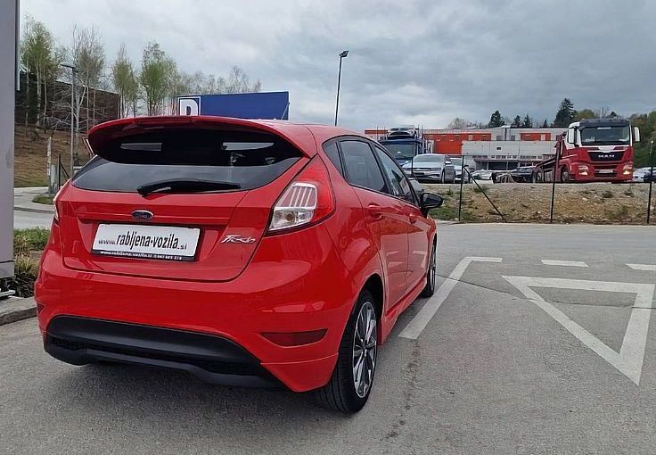 Zunanja slika - Ford Fiesta - 1.5 TDCi 55 kW  ST-LINE HUDA - 6