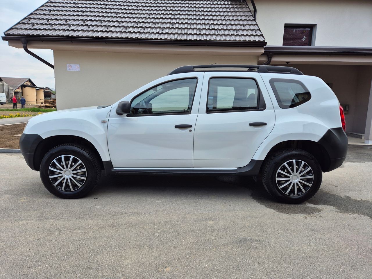 Zunanja slika - Dacia Duster - 1,6 16V - 3