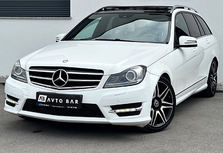 Zunanja slika - Mercedes-Benz C-Razred - C 220 CDI+AMG+EL. OKNO+XENON+NAVI - 1