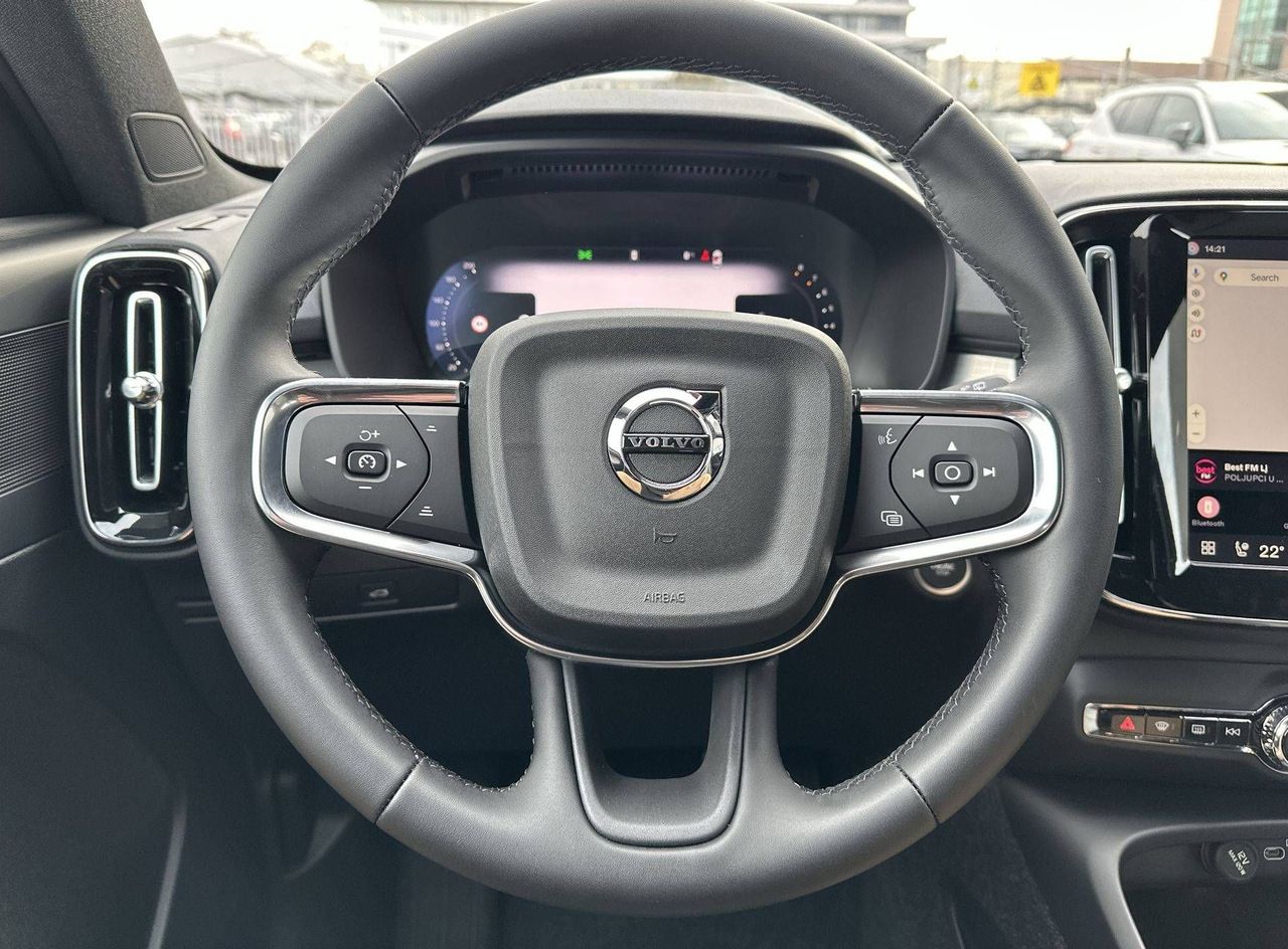 Zunanja slika - Volvo XC40 - B3P Core Avt. - 14