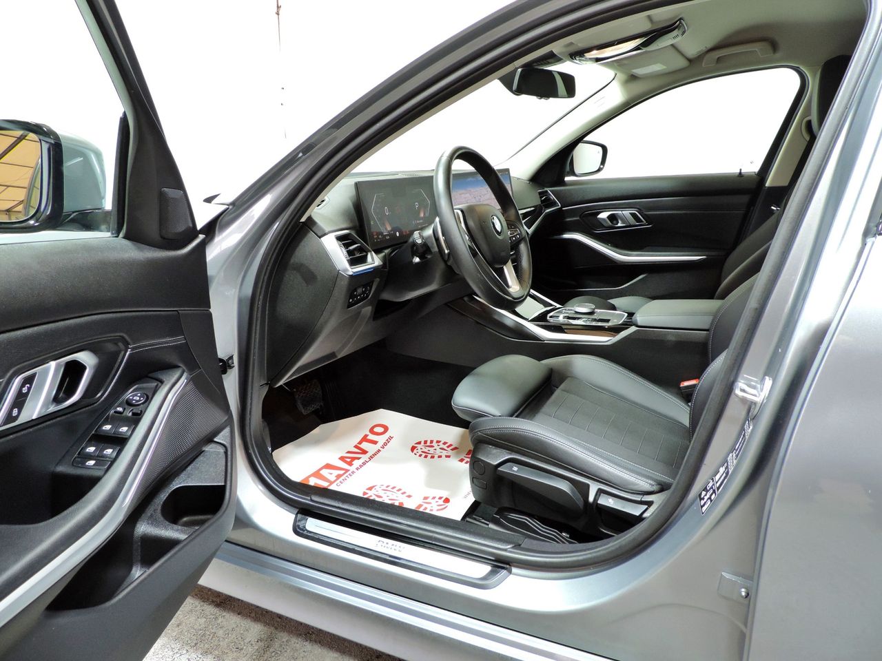 Zunanja slika - BMW Serija 3 - 320i xDrive LASER-USNJE-HEAD UP...... - 9