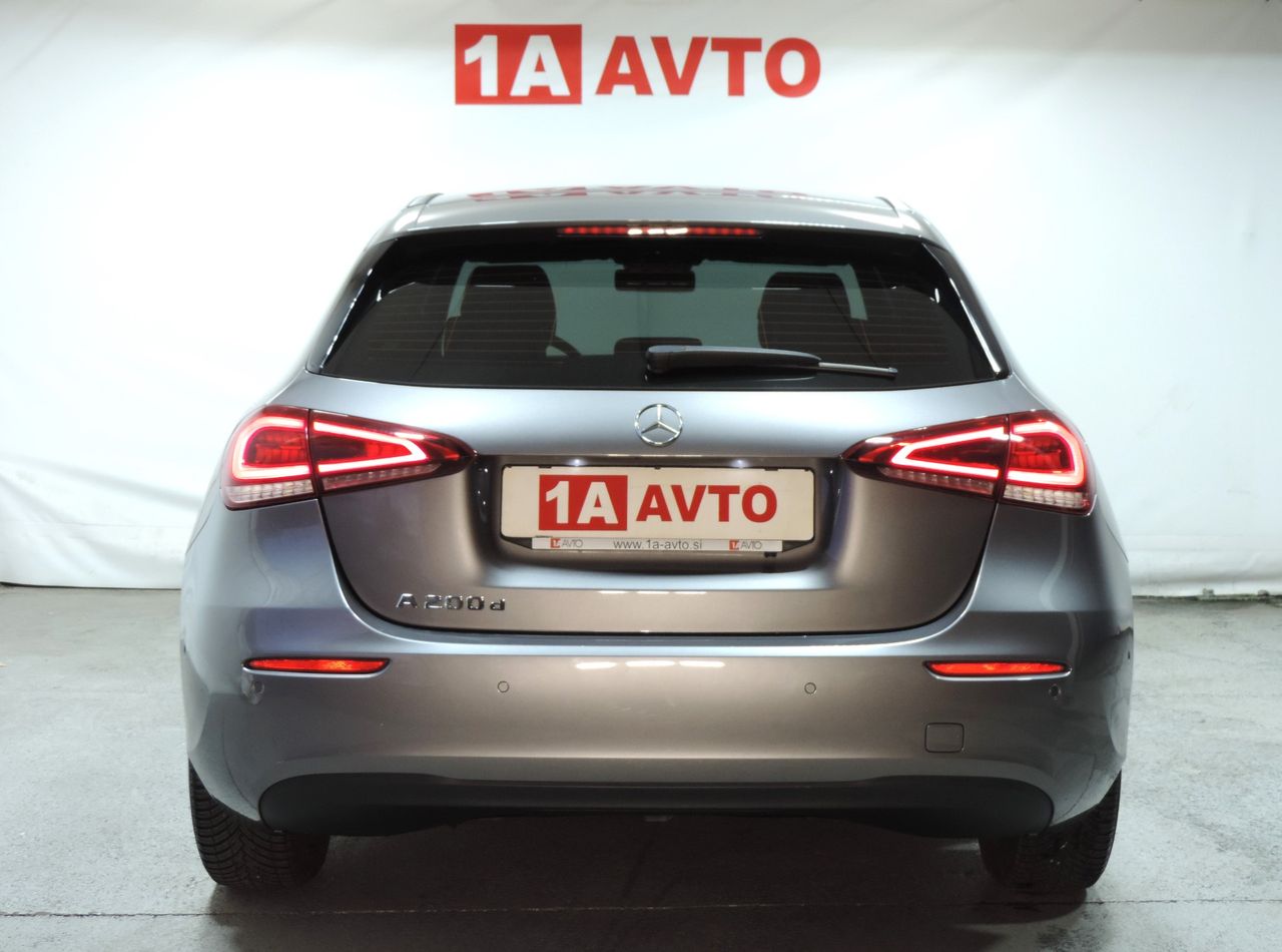 Zunanja slika - Mercedes-Benz A-Razred - A 200 d 8G-DCT LED-KAMERA-USNJE…. - 6