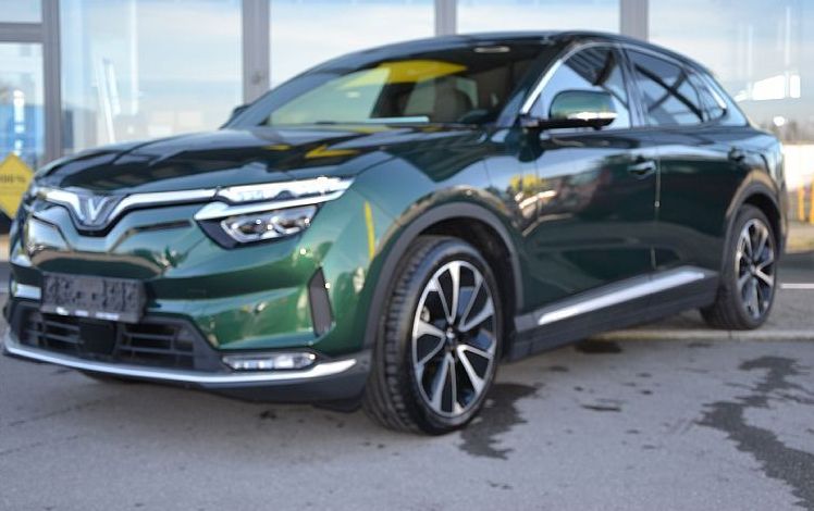 Zunanja slika - Vinfast VF8 - PLUS 4X4 - 1