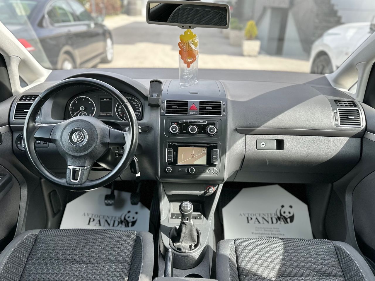 Zunanja slika - VW Touran - 1.6 TDI BlueMotion Comfortline+PDC+KLJUKA+ODLIČ.. - 9