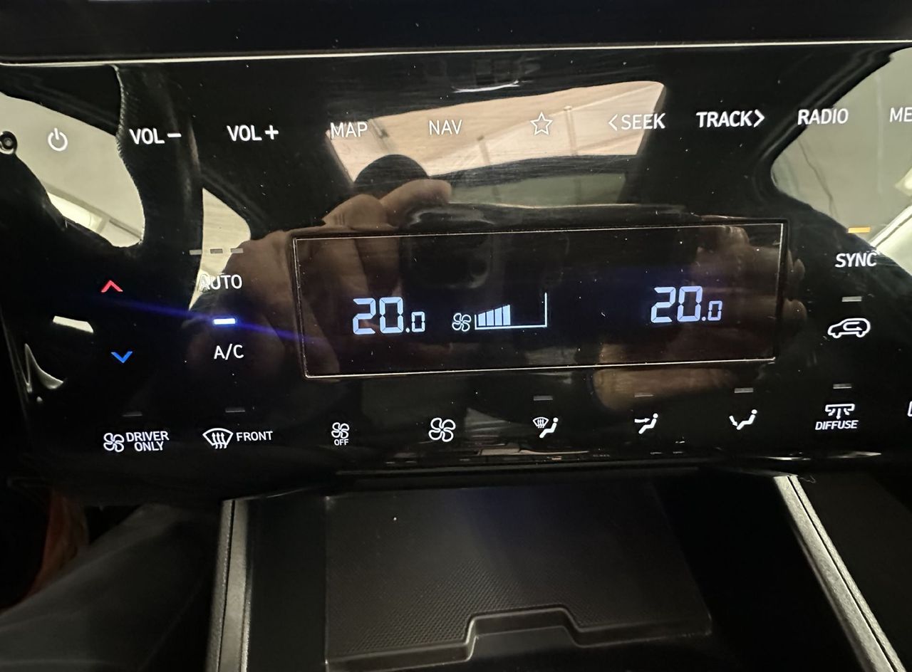 Zunanja slika - Hyundai Tucson - 4WD 1.6 T-GDI  Premium Avt.NEMŠKI+4ALU.KAMERA - 13