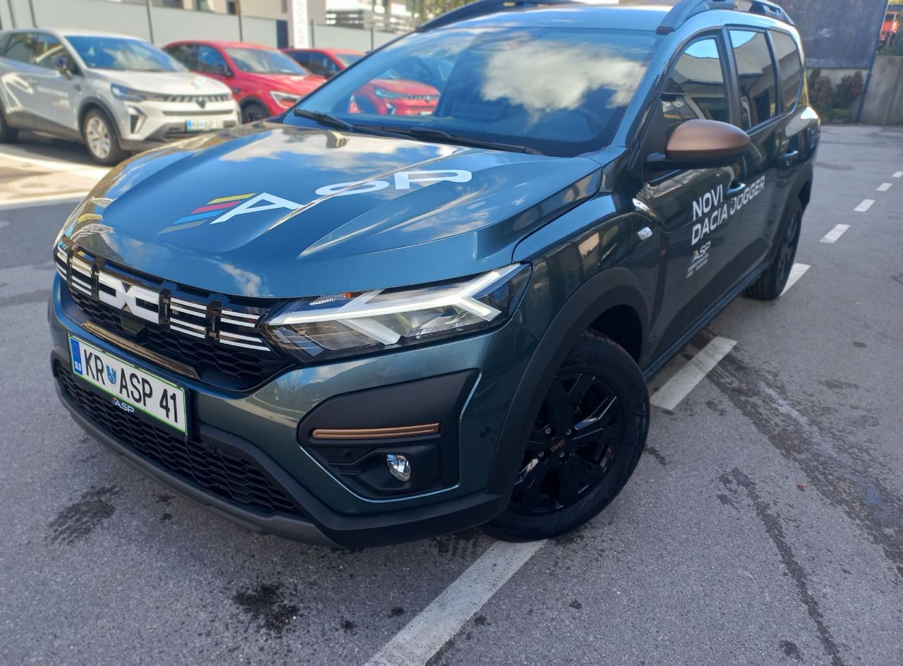Zunanja slika - Dacia Jogger - 1.0 TCe 110 Extreme - 2