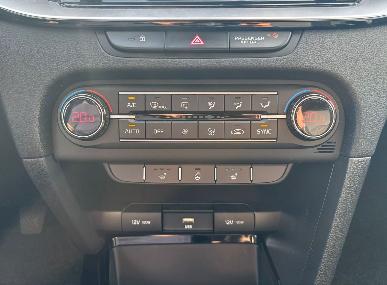 Zunanja slika - KIA XCeed - 1.5 T-GDi EX Way KAMERA-TEMPOMAT-GRETJE SEDEŽEV - 14