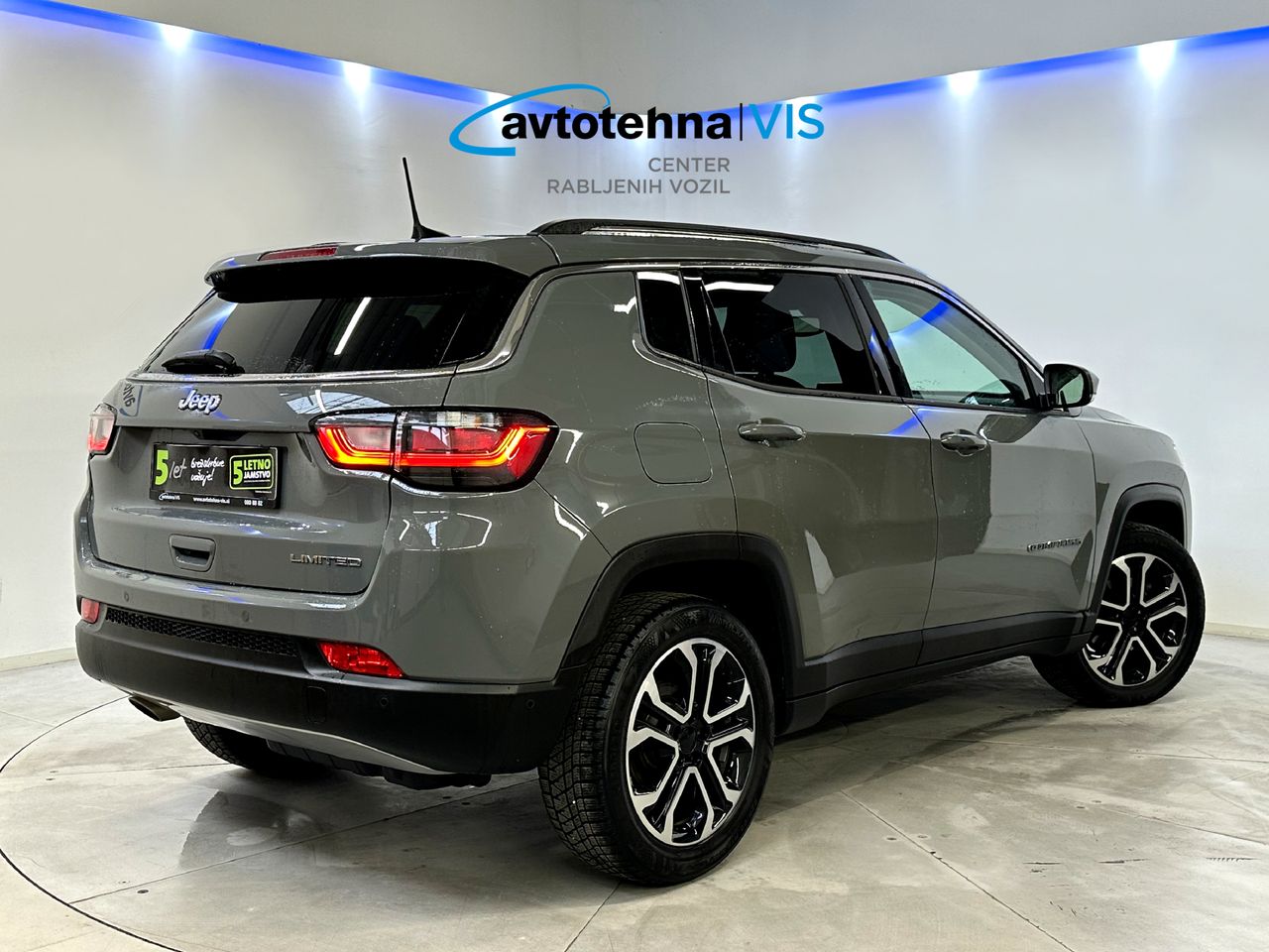 Zunanja slika - Jeep Compass - 1.6 Multijet LIMITED|Radar|AutoPark|+5 LET JAMSTVA - 4