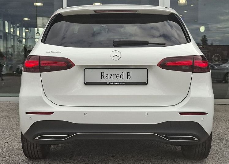 Zunanja slika - Mercedes-Benz B-Razred - 180 DCT ...TOP CENA... - 6