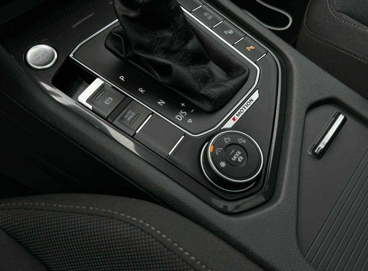 Zunanja slika - VW Tiguan - 2.0 TDI-4X4-DSG-R LINE-VIRTUAL-LIZING ZA TUJCE- - 17