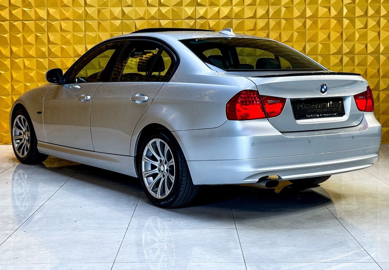 Zunanja slika - BMW Serija 3 - : 318d LCI-STREŠNO OKNO-GRETJE-NAVI-PDC... - 8