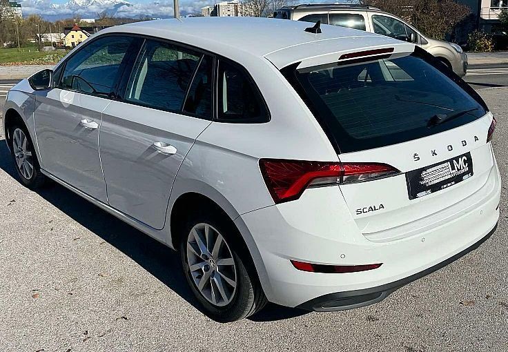 Zunanja slika - Škoda Scala - 1.6 TDI 116ks DSG °FULL LED° °VIRTUAL° °NAVIGACIJA - 7