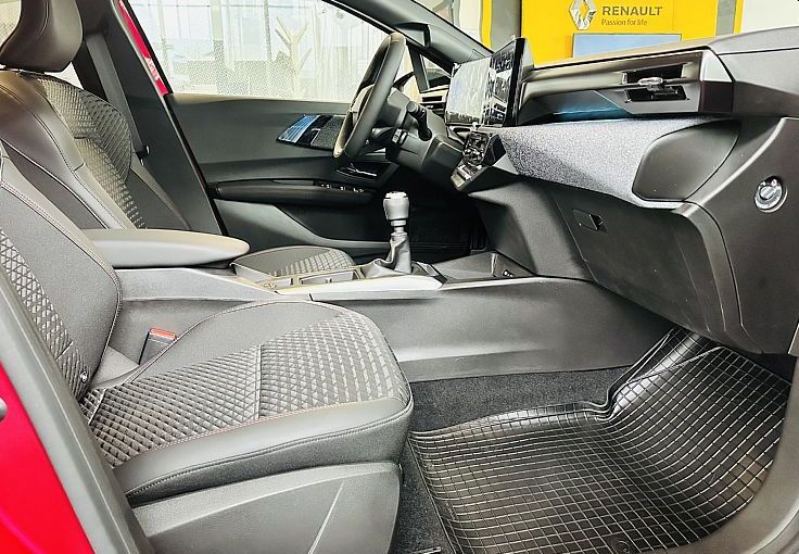 Zunanja slika - Renault Clio - techno TCE 115 - 10