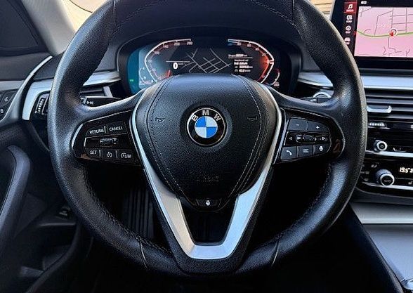Zunanja slika - BMW serija 5 Touring: - 520d xDrive Live Cockpit DAB BMW Key Vl. Kljuka - 8