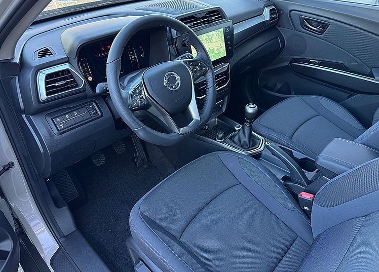 Zunanja slika - KG Mobility Tivoli - 1.5 GDI-T Fresh M T -KAMERA - 4