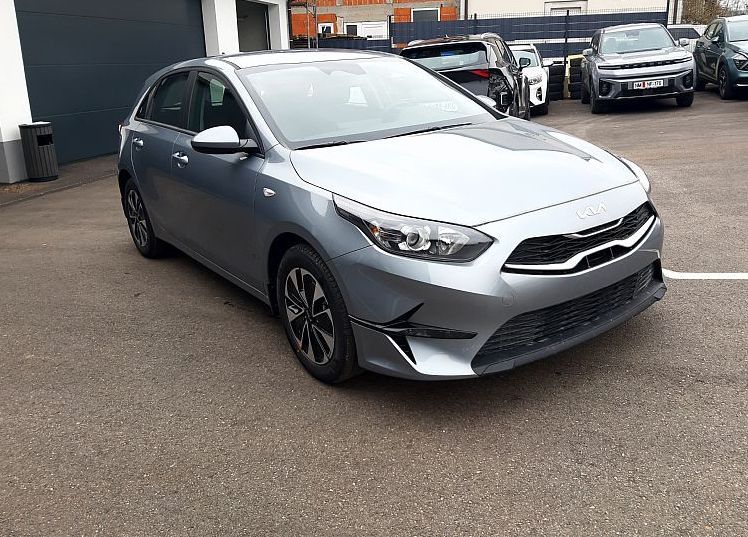 Zunanja slika - KIA Ceed - 1.0 T-GDi LX Champion+ ISG. M T 74 kW - 2