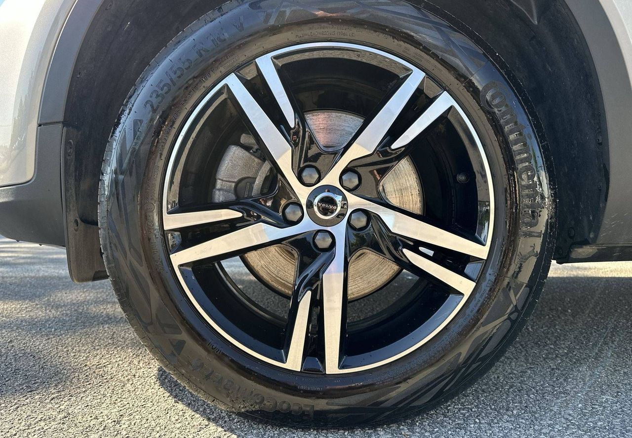 Zunanja slika - Volvo XC40 - B3P Plus Dark Avt - 8